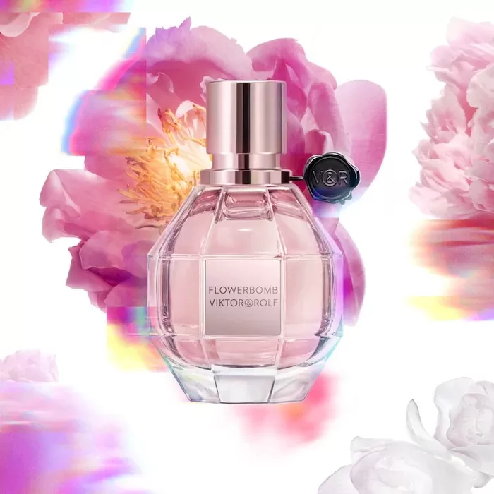 نمونه رنگ‌بندی عطر ویکتور اند رولف فلاور بمب