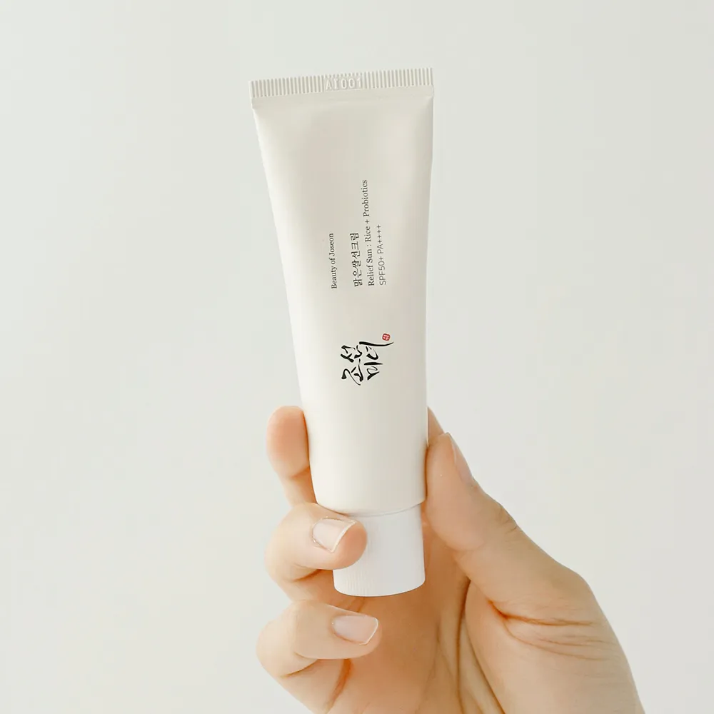 نمونه رنگ‌بندی ضد آفتاب بیوتی آف جوسان مدل سبوس برنج مغذی و مرطوب کننده SPF 50